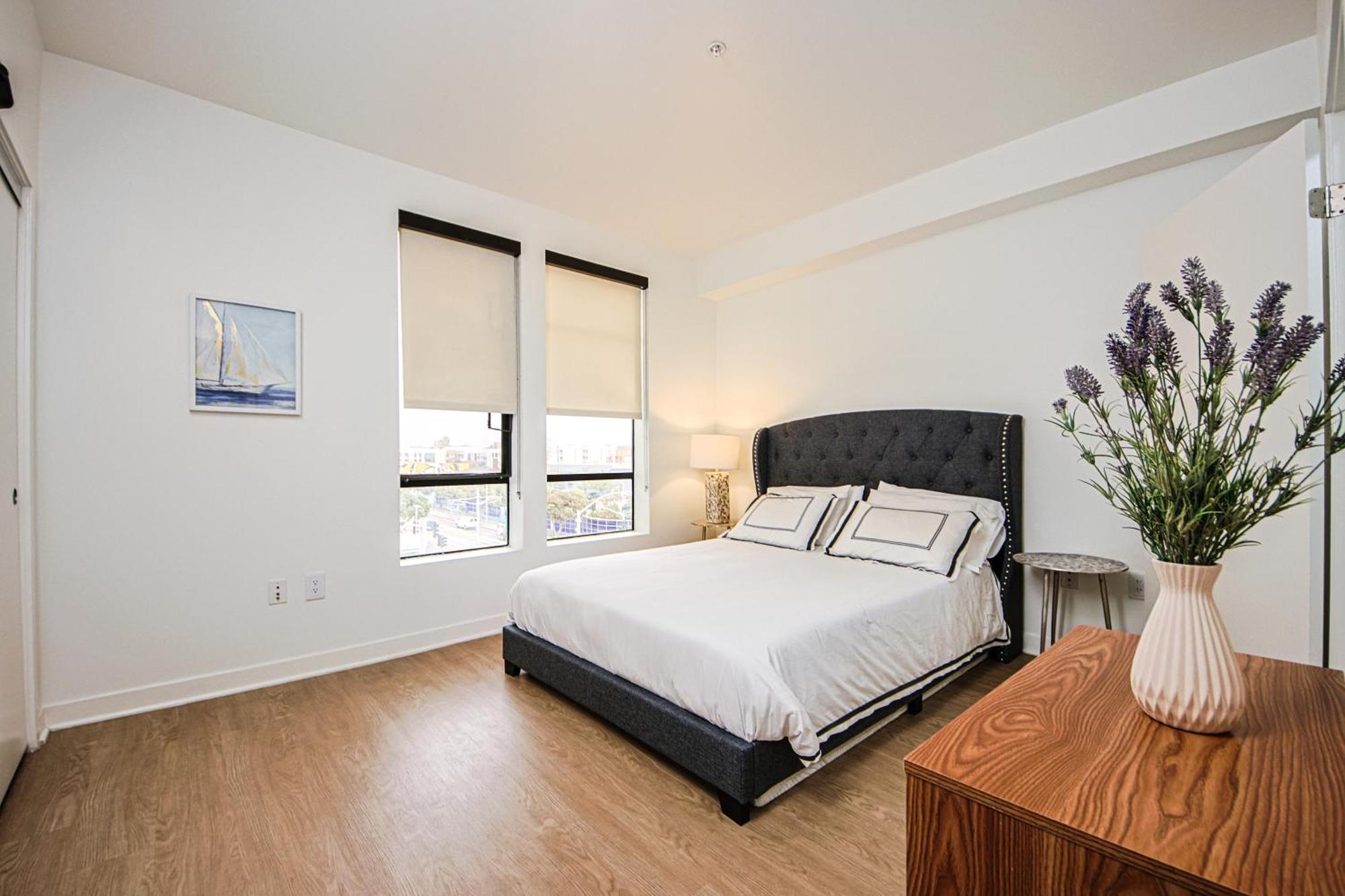 The Carlton - Modern-Lux 2 Master Suites-Secure Bldg & Parking- 5 Blks To Ocean Ave Los Angeles Eksteriør billede