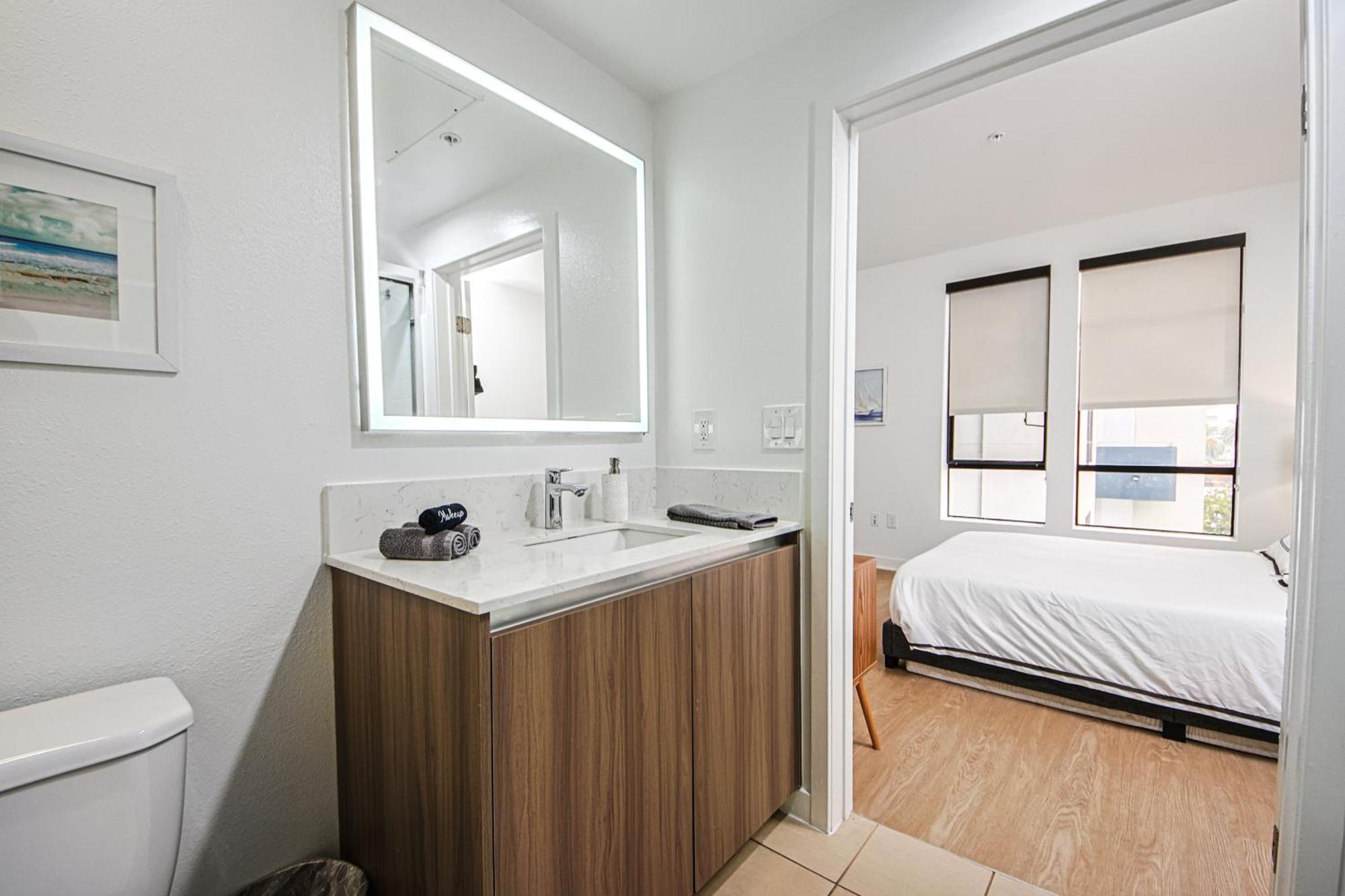 The Carlton- Modern-Luxury 2 Master Suites In Hrt Of Sm Steps To Ocean Ave Los Angeles Eksteriør billede